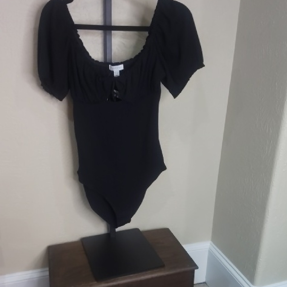 NWT Size Medium Topshop Black Women's Bodysuit - Picture 3 of 5